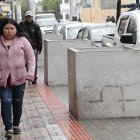 Las macetas están ubicados a lo largo de la calle Juan Montalvo, en Tumbaco.