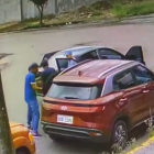 El secuestro fue registrado por cámaras de seguridad.