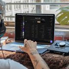 Convierte archivos MKV a AVI.