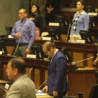 El pleno de la Asamble aprobó la destitución.