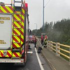 Miembros del Cuerpo de Bomberos hicieron la extracción del cadáver.
