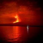 Erupción del Volcán Fernandina en Galápagos en marzo del 2024.