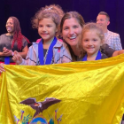 La directora de Ático Danzas, Verónica Morales, expresó su orgullo por los logros del equipo