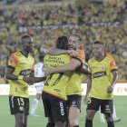 Barcelona ganó en la primera jornada de LigaPro en el Monumental.