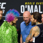 Suga y Chito tuvieron un nuevo careo, tras la conferencia de prensa.