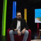 Ssin saber

nada 

de cocina, llegó a la final del programa y sorprendió a todos con su habilidad y carisma.