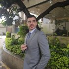 A Isaac no le molesta que le digan que tiene cara de niño.