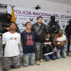 Durante su presentación, a los detenidos se les observaba golpes en varias partes de sus cuerpos.