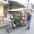 Franklin utilizó más de 400 tarugos y 120 cañas para confeccionar la carroza ecológica.