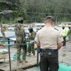 Los uniformados tomaron procedimiento durante el hallazgo.
