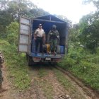 Las fuerzas del orden intervinieron un carro con tanques de combustibles.