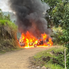 Situación. Vehículos fueron incinerados en Palo Quemado. (