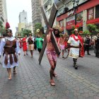 La fe católica se volcó a las calles de Guayaquil