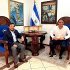 El alcalde de Samborondón, Juan José Yúnez y el vicepresidente de El Salvador, Félix Ulloa.