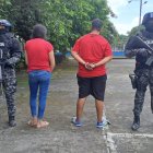 Los detenidos no pudieron justificar la tenencia de droga y las armas de fuego.