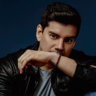 Isaac Delgado, presentador del matinal Noticias de la mañana.