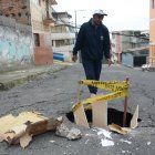 Los vecinos de estas calles del sector San Juan se han unido para reportar la emergencia.