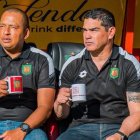 Jerson Stacio como entrenador y Marcelo Velazco como asistente, exjugador del Cuenca y ahora en el cuerpo técnico.