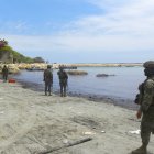 Personal del Ejército cerró el área donde se registró el derrame.