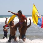 Mimi Barona 'domó' las olas este sábado 27 de abril