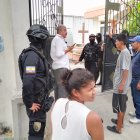 Este sábado, familiares de los difuntos fueron a la morgue del cantón Daule a retirar los cadáveres.