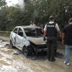 Al sitio acudieron miembros de la Policía y luego de indagar se conoció la identidad de ambas víctimas mortales.