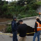 Colapso en un tramo de la calle de Llano Chico.