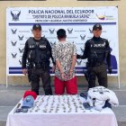 El sujeto también tenía marihuana entre sus prendas.