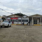 Al hospital de Arenillas fue llevado uno de los heridos a quien encontraron caminando.