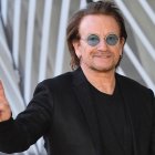 Un día como hoy nace el cantante Bono, líder de la banda U2