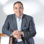 Gilberto Santa Rosa se dijo que estuvo en la fiesta privada en que fue detenido Jacobo Bucaram.