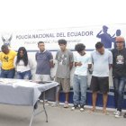 En los inmuebles allanados había varias evidencias. Los ciudadanos son seis hombres y una mujer.