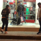 Cámaras de seguridad grabaron el crimen.