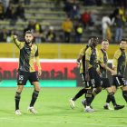 Francisco Fydriszewski marcó el gol del triunfo de los amarillos.