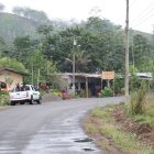 En la vía que conduce a la parroquia Malimpia dos jornaleros hallaron el cadáver.