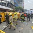 El vehículo de traslado de valores quedó con el lado izquierdo asentado en el piso.