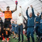 Piero Hincapié (i) es uno de los tres ecuatorianos que consiguió dobletes en la temporada