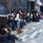 Largas filas se formaron para conseguir entradas al concierto de Aventura.