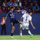 Con dos goles de Lautaro Día, Independiente del Valle venció a Liverpool.