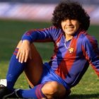 Diego Maradona fue jugador del Barcelona de España.