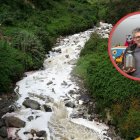 El 99 % de las aguas que van al río son residuales. Ramiro Ávila llevó un frasco con una muestra cuando colocó la demanda.