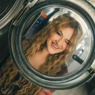 Su nuevo tema 

‘Si fuera yo’ es parte del álbum ‘La Nueva Cepa’, que tiene como fin reunir a talentos de toda Latinoamérica y apoyarse entre ellos por medio del arte.