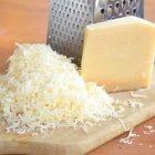 Arcsa decomisa lote de queso rallado de reconocida marca ecuatoriana