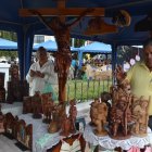 Pablo López es uno de los artesanos de San Antonio que ha representado al país en el exterior.
