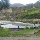 El primer cadáver fue hallado a seis kilómetros de donde los jóvenes solían pescar.