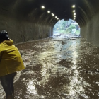 Las intensas lluvias causaron deslaves y derrumbes.