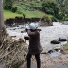 El  sitio de pesca deportiva de truchas quedó destruido. La cancha prácticamente desapareció.