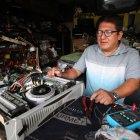 Los técnicos en aparatos eléctricos han visto aumento en su clientela luego del apagón.