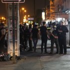 Los policías llegaron al sitio para recabar indicios.