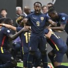 La selección ecuatoriana en el festejo de su primer triunfo en Copa América 2024